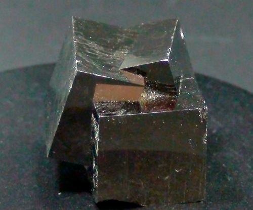 Pyrite twin of 3 pyrites